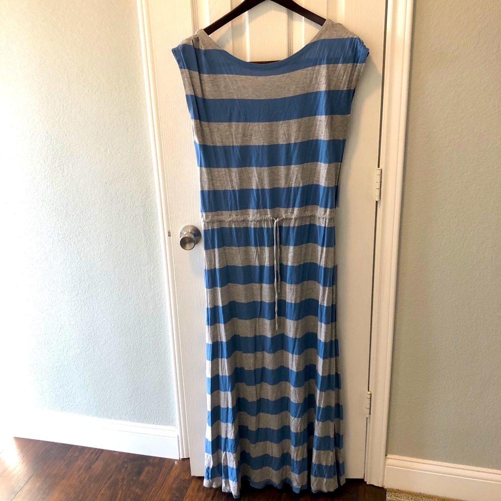 Gap Maxi dress with Cap Sleeves. Sz Large